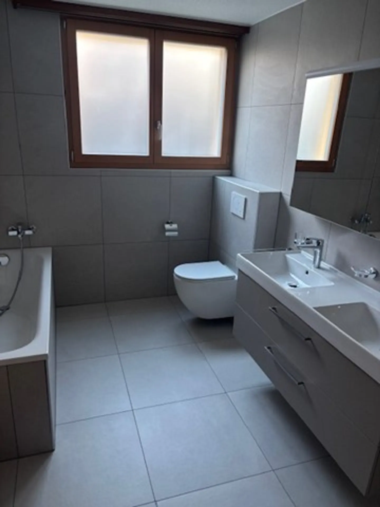 Wohnung mit Terrasse 5.5 Zimmer - Foto 12 von 24