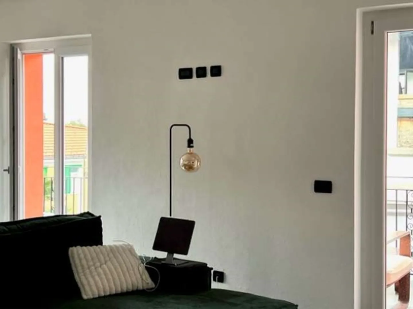 Beautiful House and Garden - Photo 19 of 20