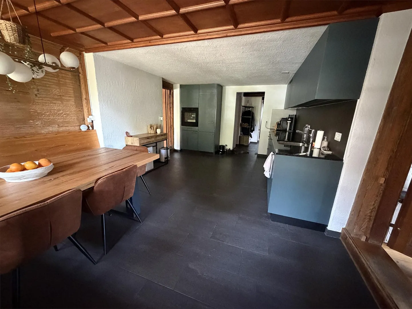 Charmante Wohnung im renovierten Bauernhaus - Foto 1 von 9