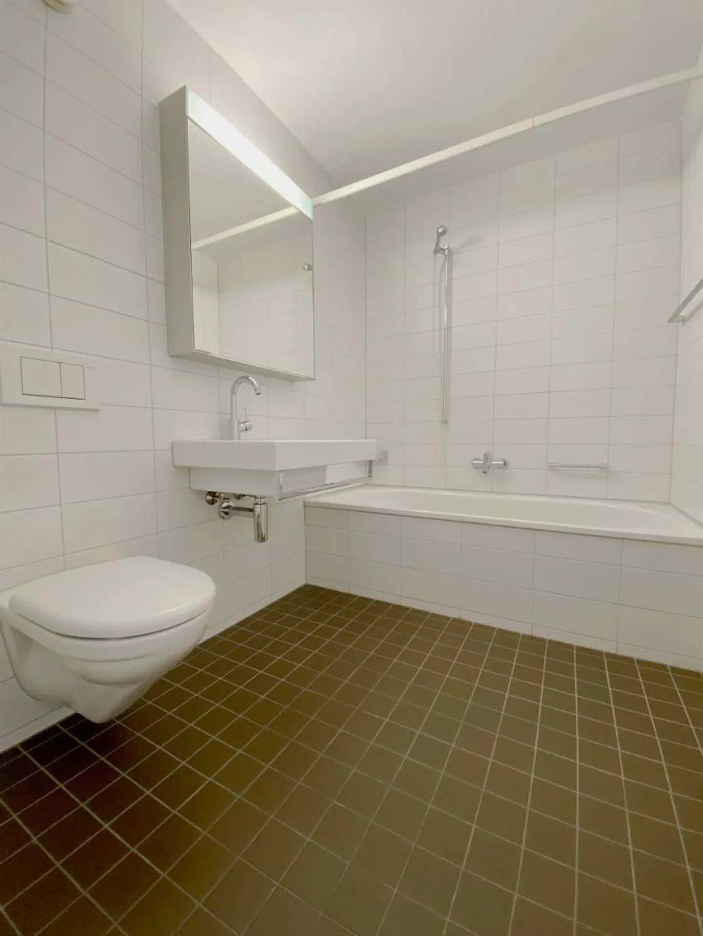 Modern Apartment in Oerlikon - Photo 5 of 5