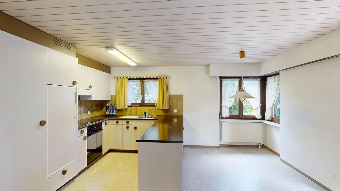 Incantevole casa unifamiliare con giardino spazioso - Foto 8 di 25