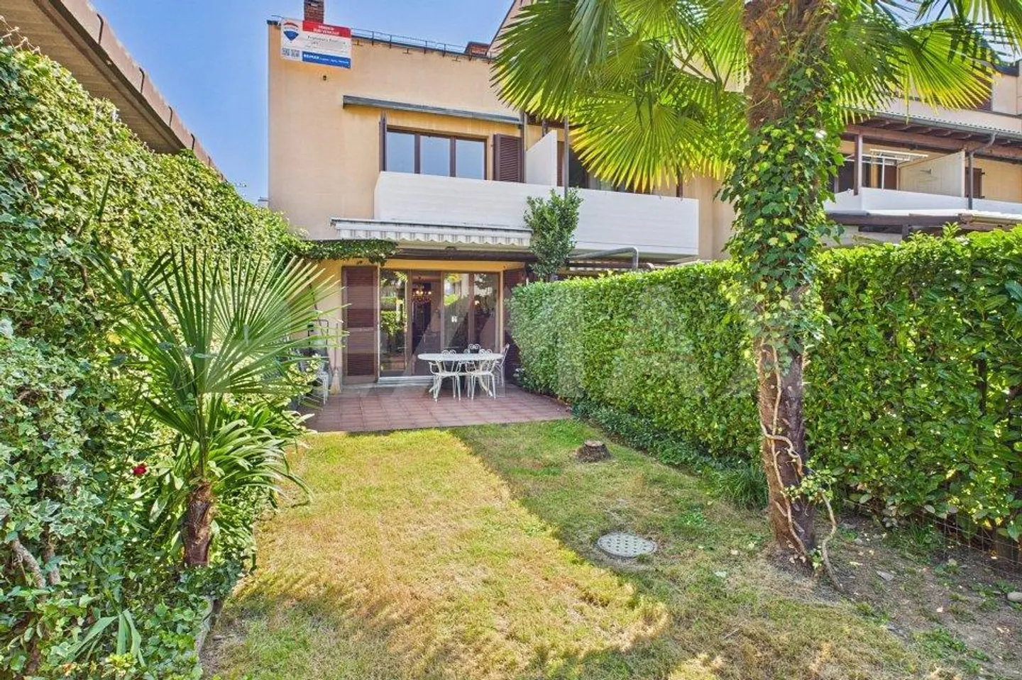 5-Zimmer-Haus - Foto 1 von 13