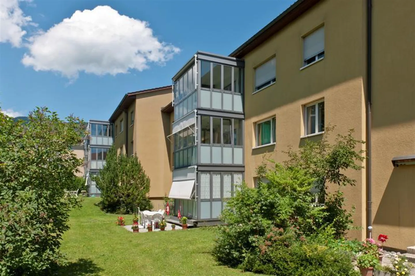 Preiswertes Apartment Nähe Stadt - Foto 2 von 12
