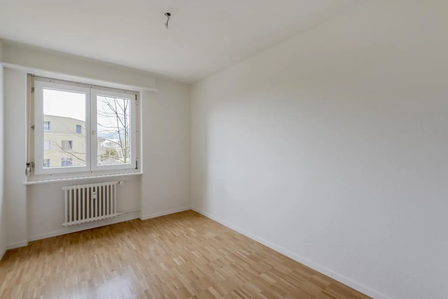 Preiswertes Apartment Nähe Stadt - Foto 7 von 12