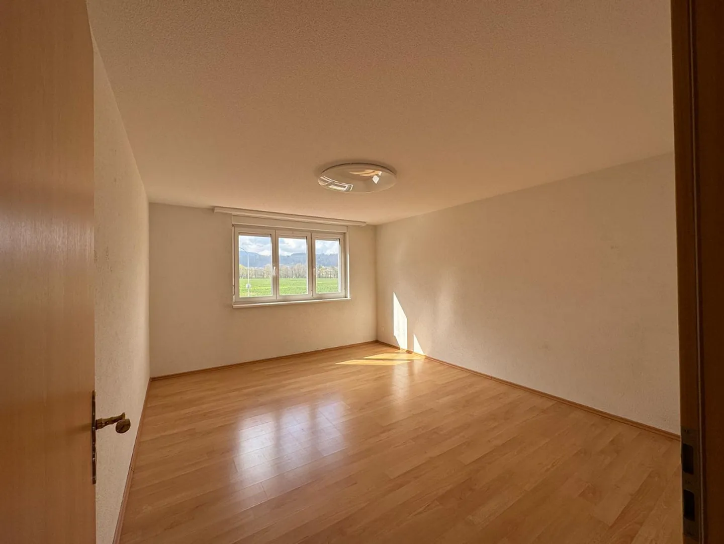 Geräumiges Einfamilienhaus - Foto 7 von 23