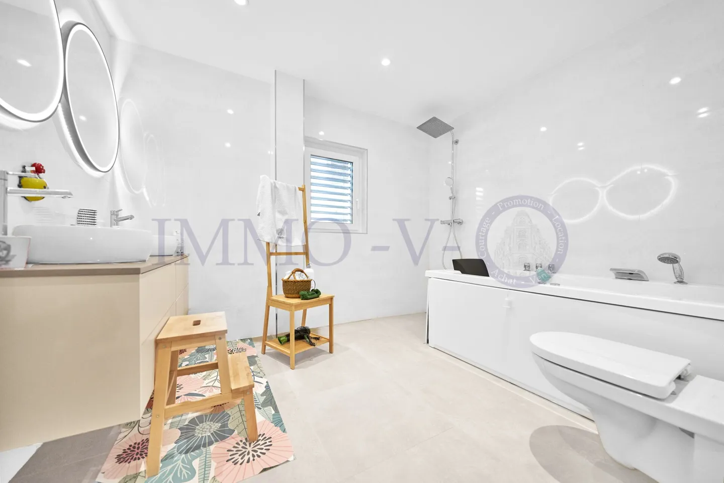 SPACIEUSE DE STANDING IDEALE POUR FAMILLE - Photo 10 sur 12