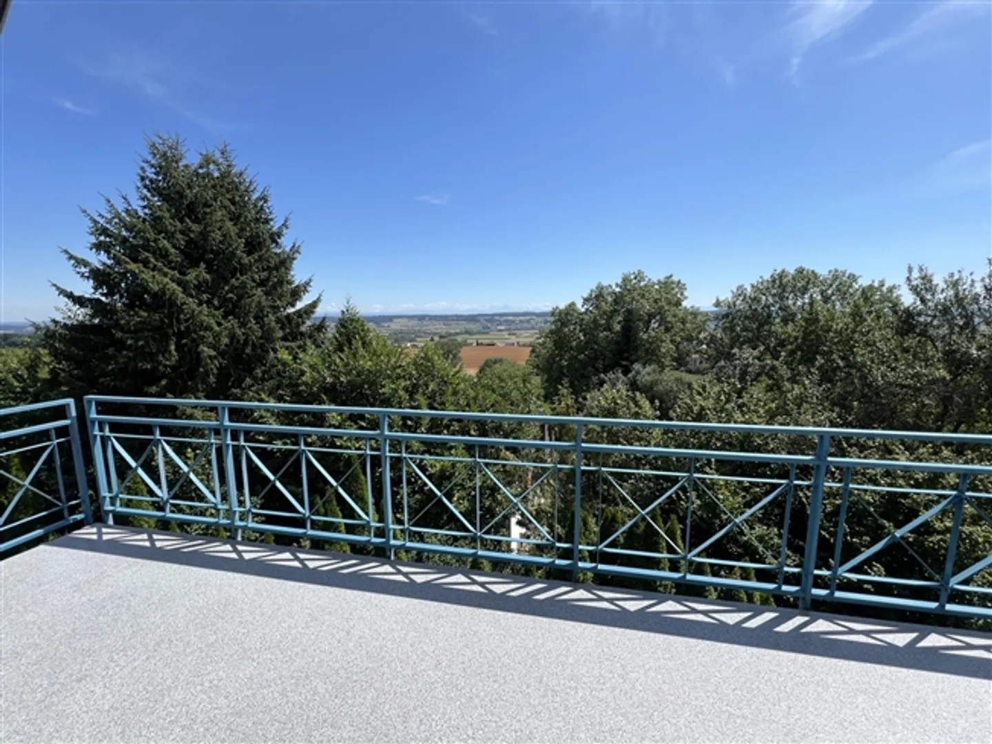 Bellissimo duplex con vista mozzafiato sulle Alpi - Foto 4 di 14