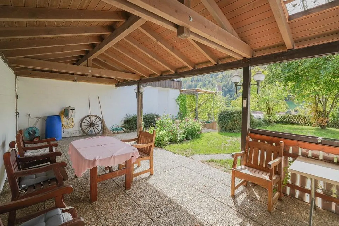 MAISON INDIVIDUELLE DE 6,5 PIÈCES DANS LE METTAUERTAL ENSOLEILLÉ : BEAUCOUP D'ESPACE POUR ... - Photo 5 sur 13