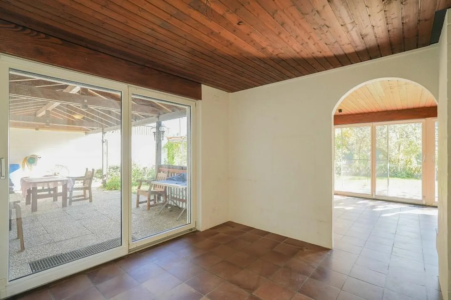 MAISON INDIVIDUELLE DE 6,5 PIÈCES DANS LE METTAUERTAL ENSOLEILLÉ : BEAUCOUP D'ESPACE POUR ... - Photo 4 sur 13