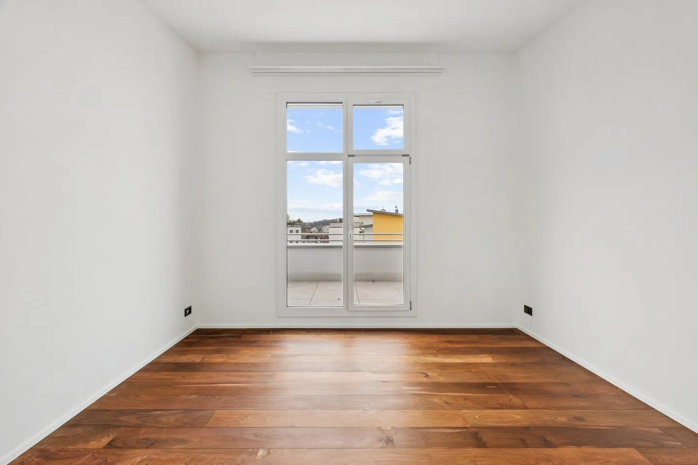 Appartement penthouse exclusif avec cheminée, quatre terrasses, vue imprenable - Photo 5 sur 10