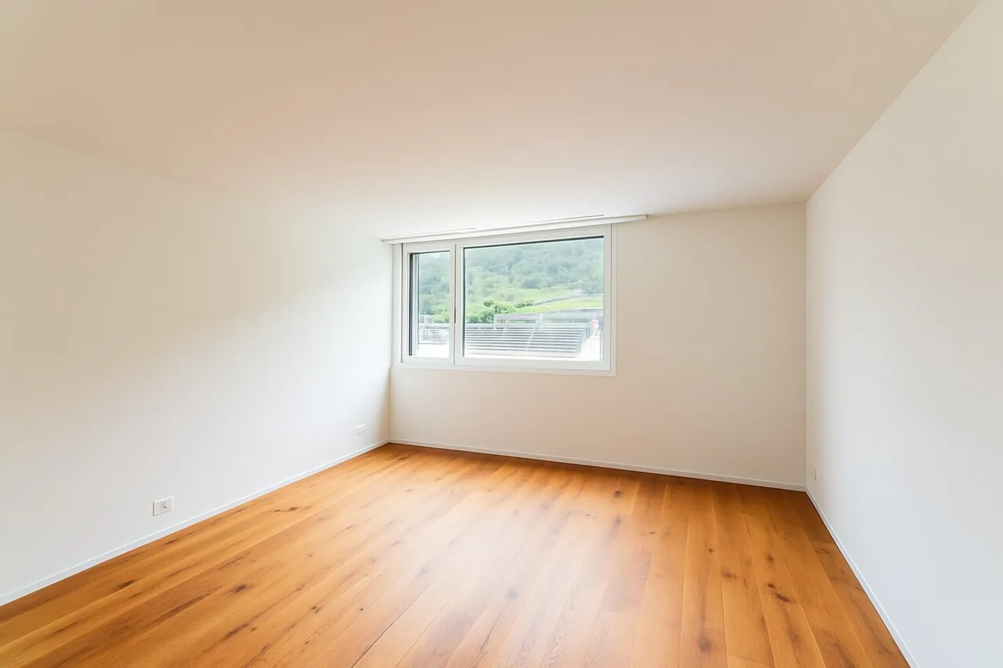 Modern apartment with style - Photo 9 of 13