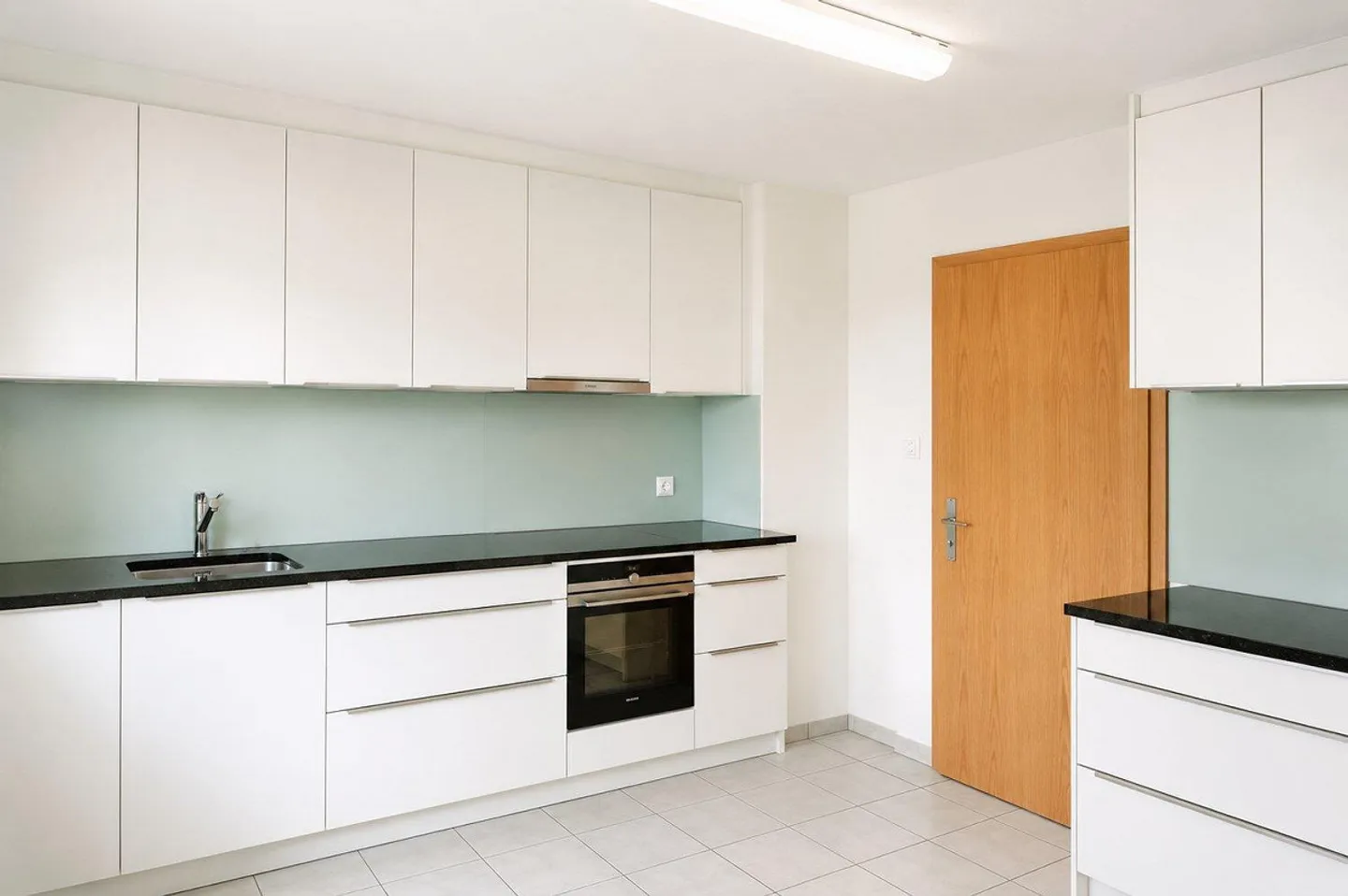 Appartamento affascinante 4.5 stanze vicino a Lindenplatz - Foto 4 di 11