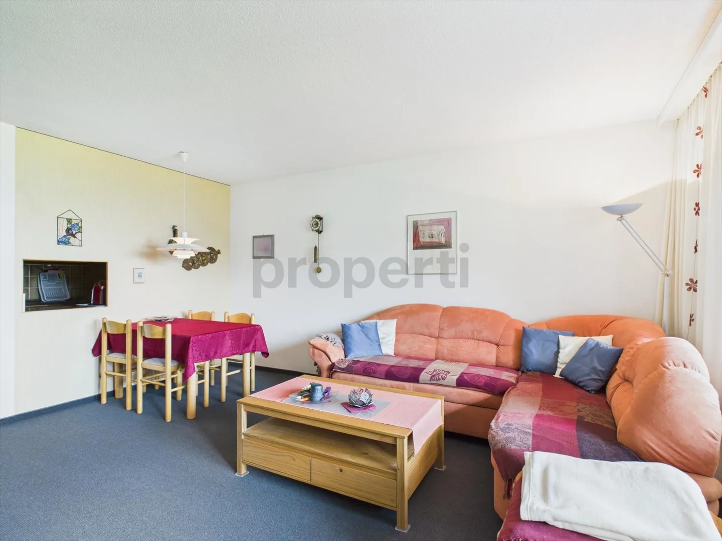 Charmante 2.5-Zimmer-Wohnung mit Bergblick in Disentis/Mustér - Erst- oder Zweitwohnsitz - Foto 2 von 12