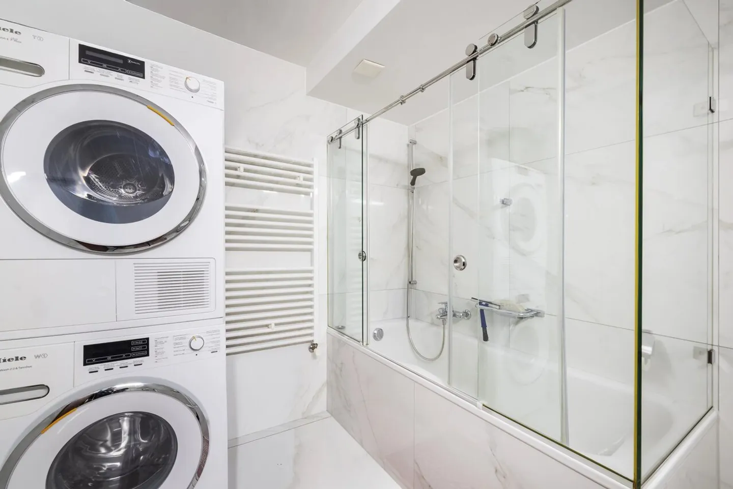 Superbe 5.5 pièces en attique avec vue ! - Photo 11 sur 13