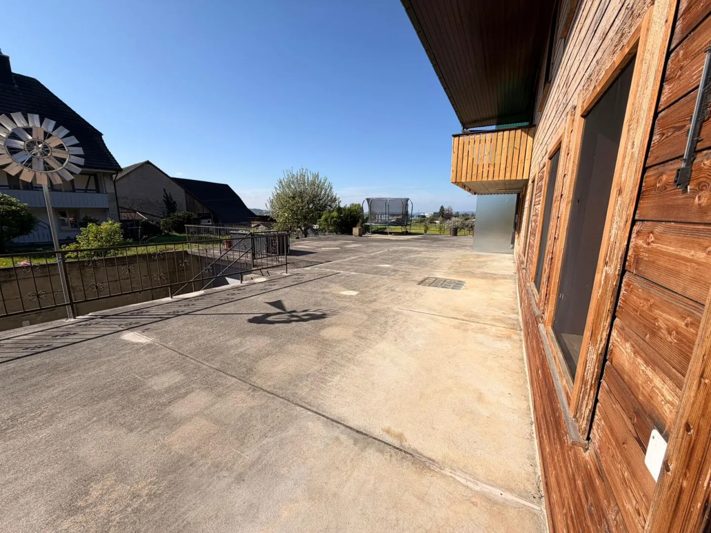 Cozy 3-room apartment in a rural location - Photo 2 of 9