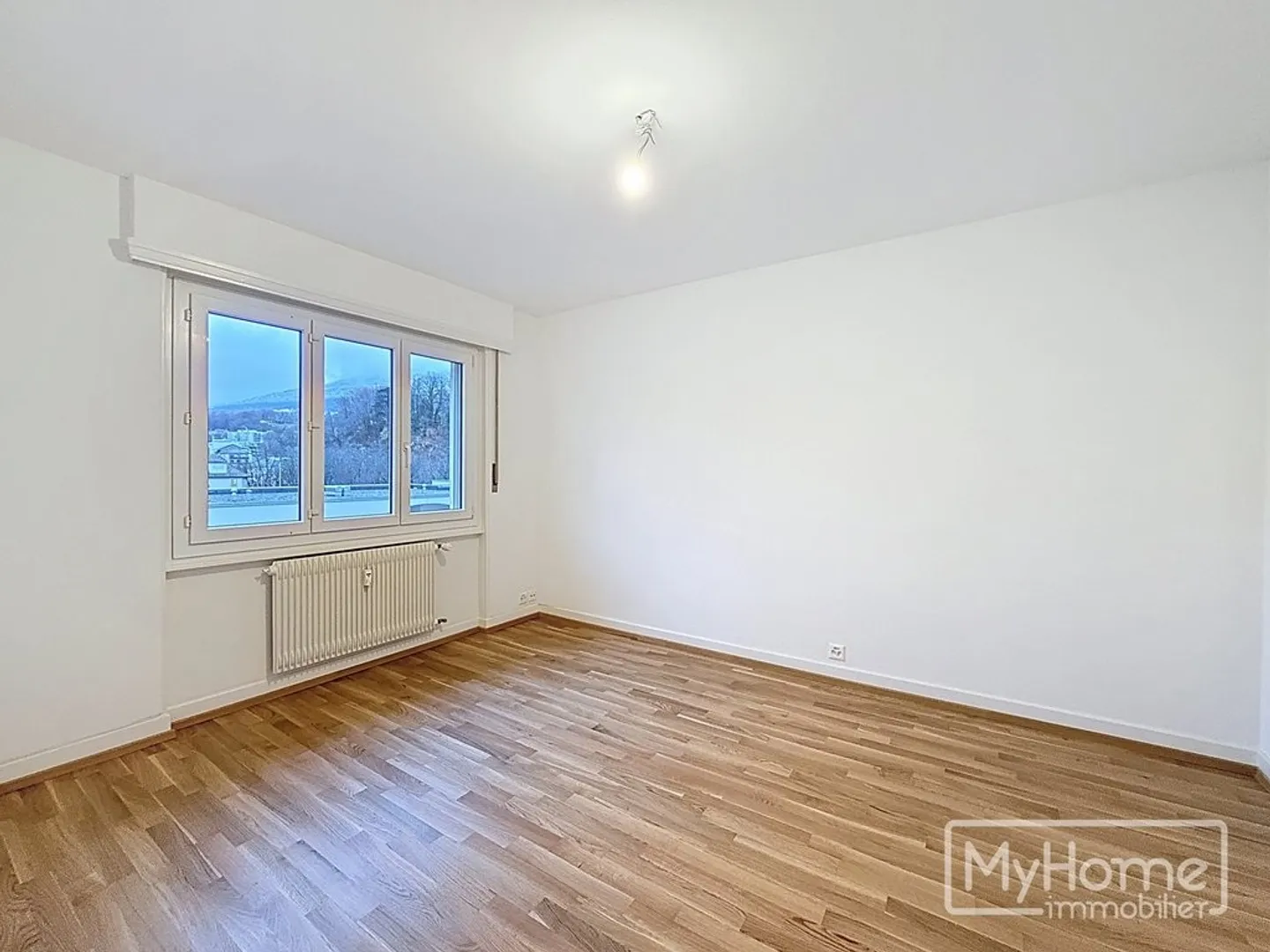 Einzigartige Gelegenheit! Wunderschönes 2-Zimmer-Apartment komplett renoviert! - Foto 6 di 8