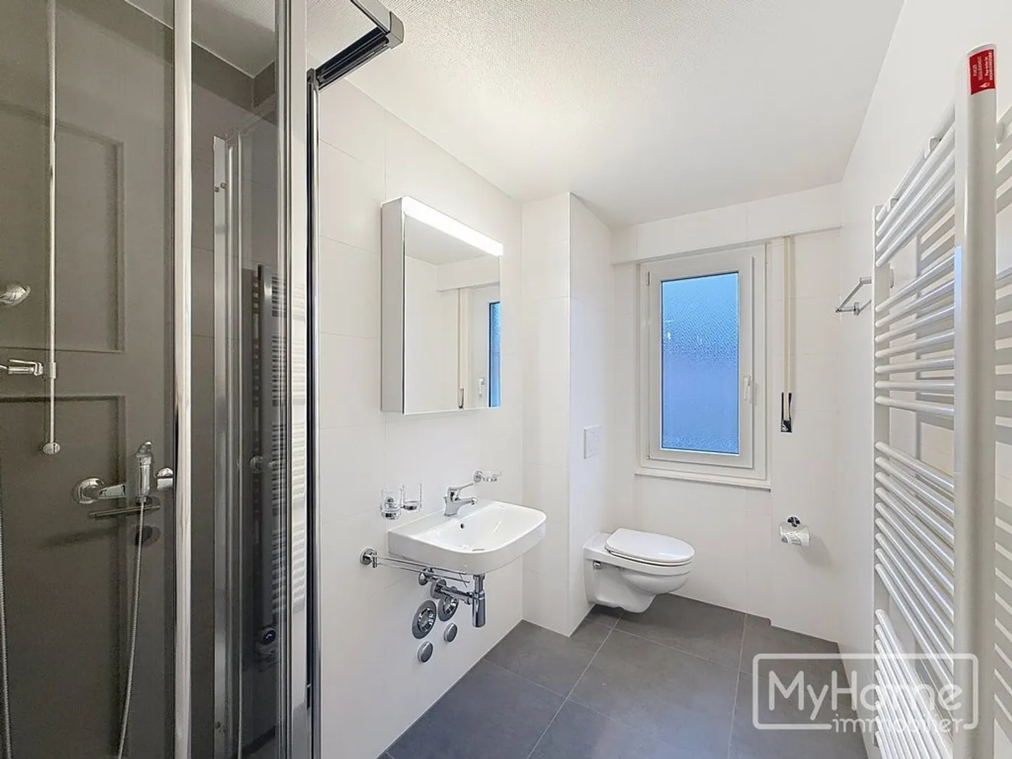 Einzigartige Gelegenheit! Wunderschönes 2-Zimmer-Apartment komplett renoviert! - Foto 8 di 8