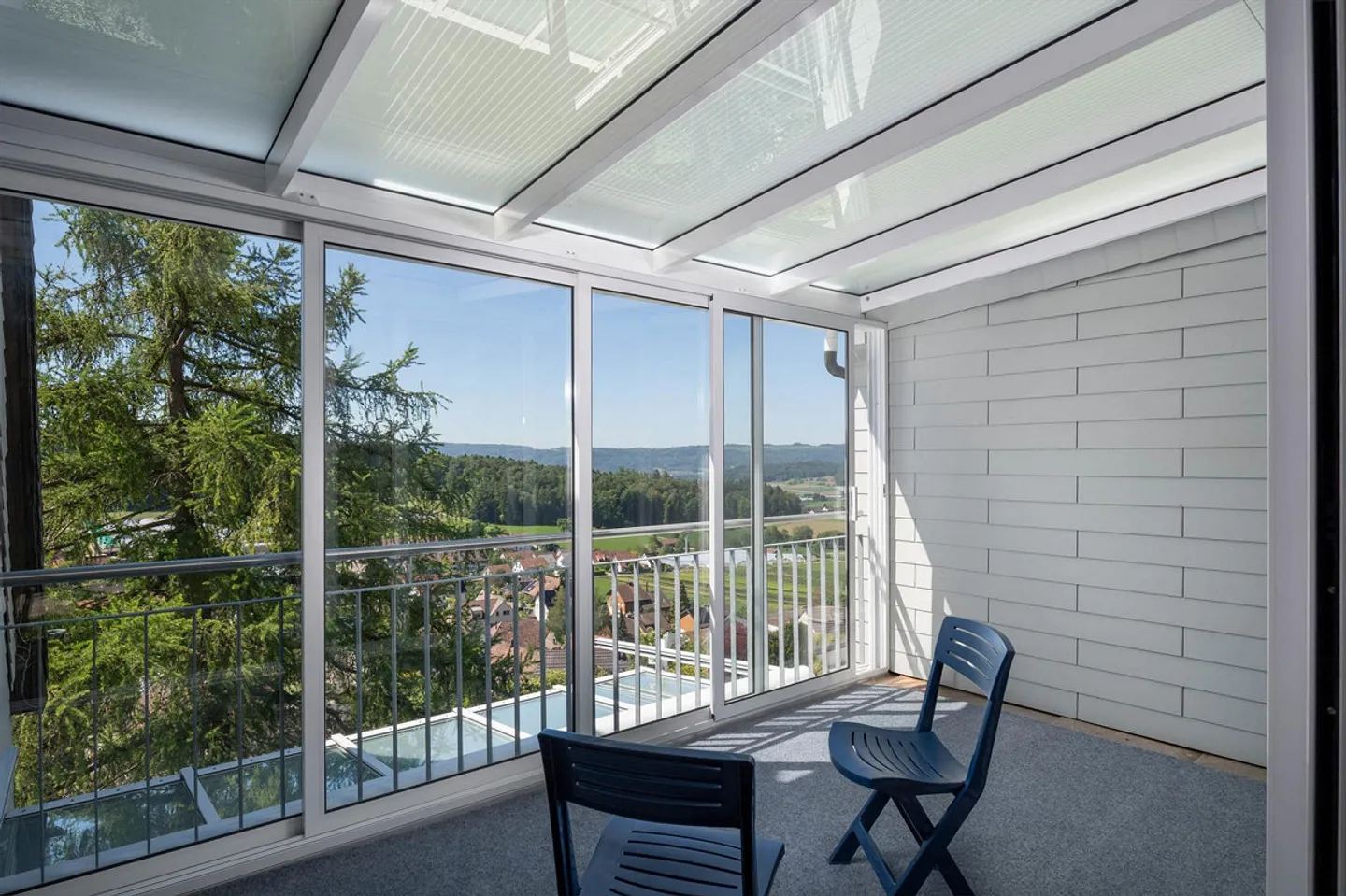 Grosszügige 3½-Zimmer-Dachwohnung mit Wintergarten! - Foto 3 von 14