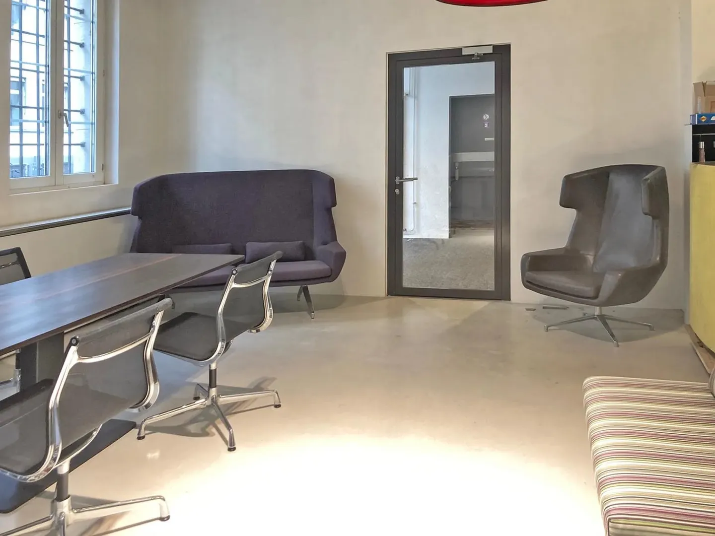 Commercial for rent, Walchestrasse (Zürich, Switzerland) - Photo 2 of 5