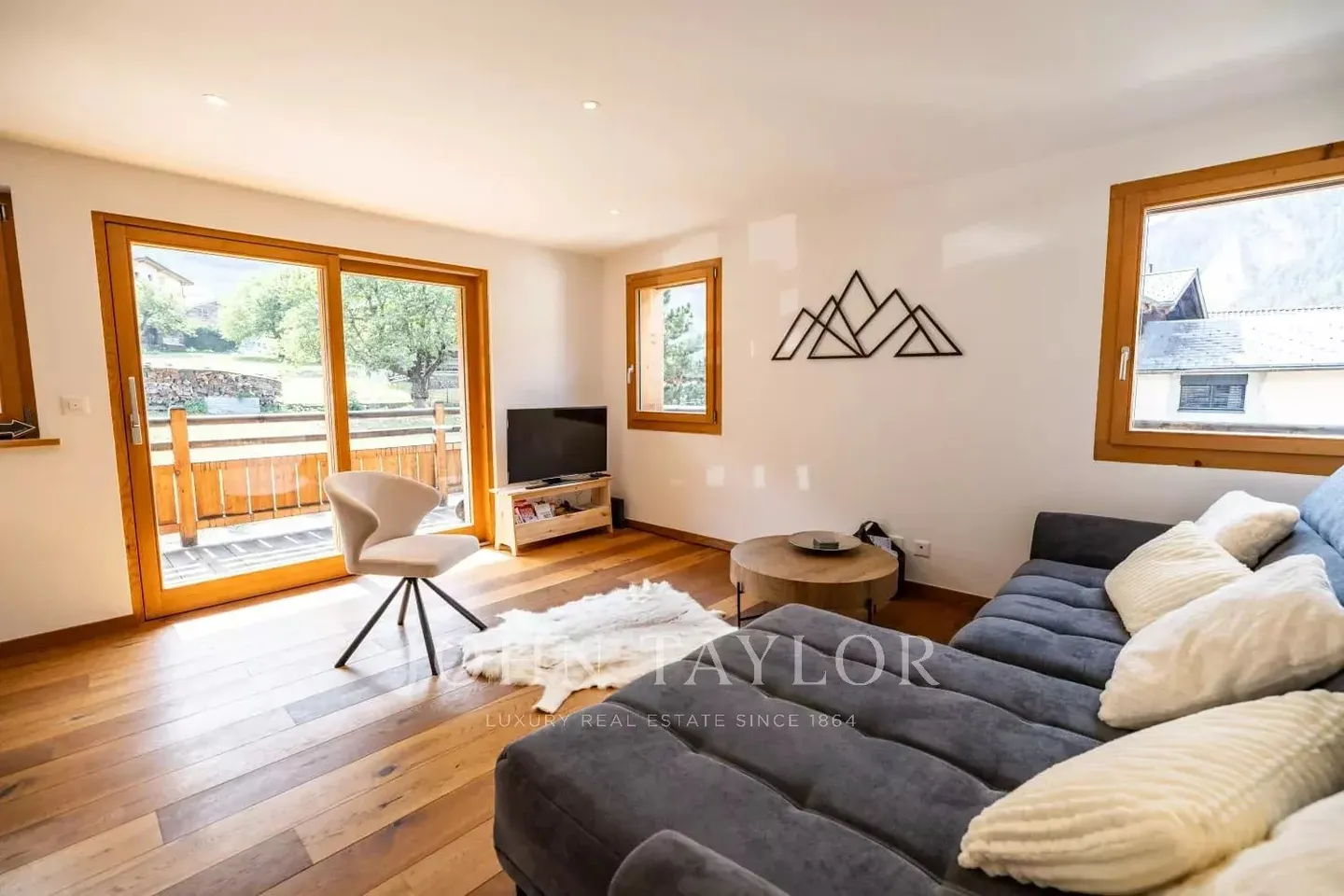 Sonnige 2-Zimmer-Wohnung – Le Châble - Foto 2 von 12