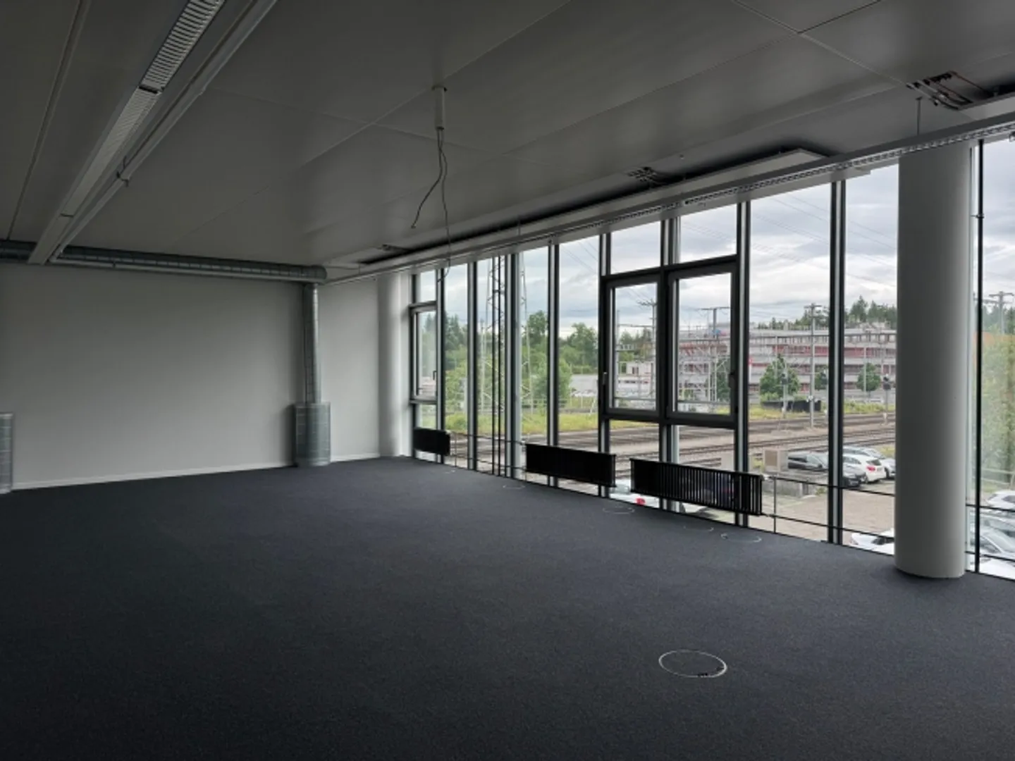Lavorare con vista – Spazi per uffici flessibili da 61 m² a 103 m² a Zollikofen - Foto 8 di 9
