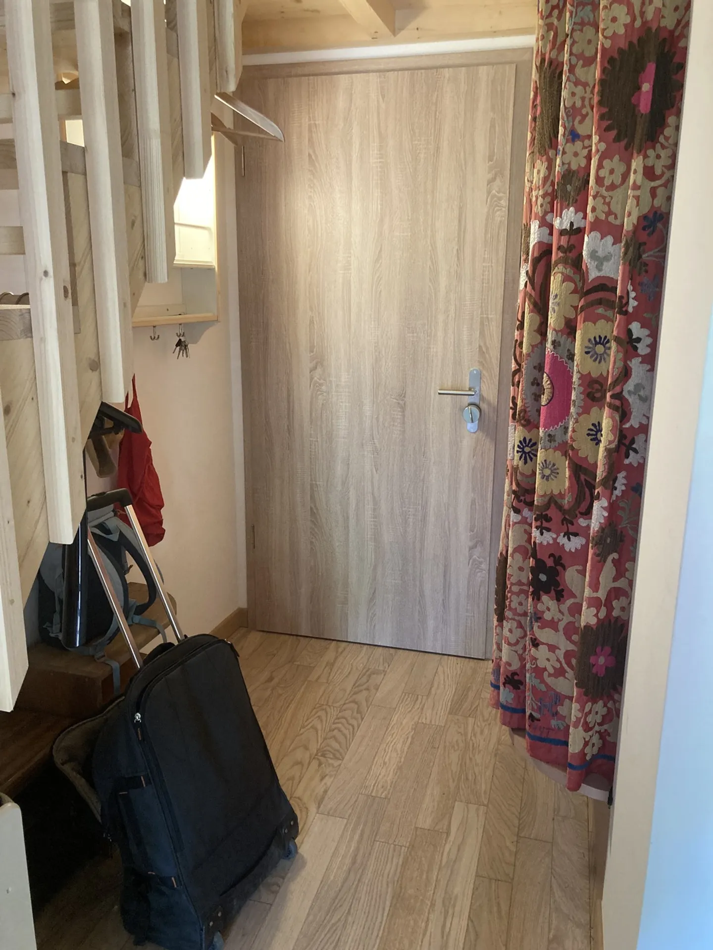 APPARTAMENTO 2½ STANZE A ROMAINMÔTIER (VD), ARREDATO, A TEMPO DETERMINATO - Foto 6 di 10