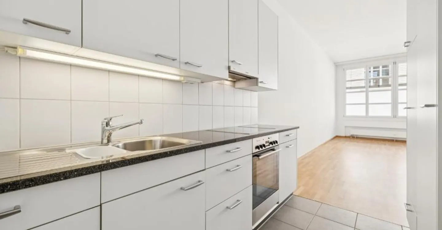 Geräumige Stadtwohnung in zentraler Lage - Foto 4 von 8