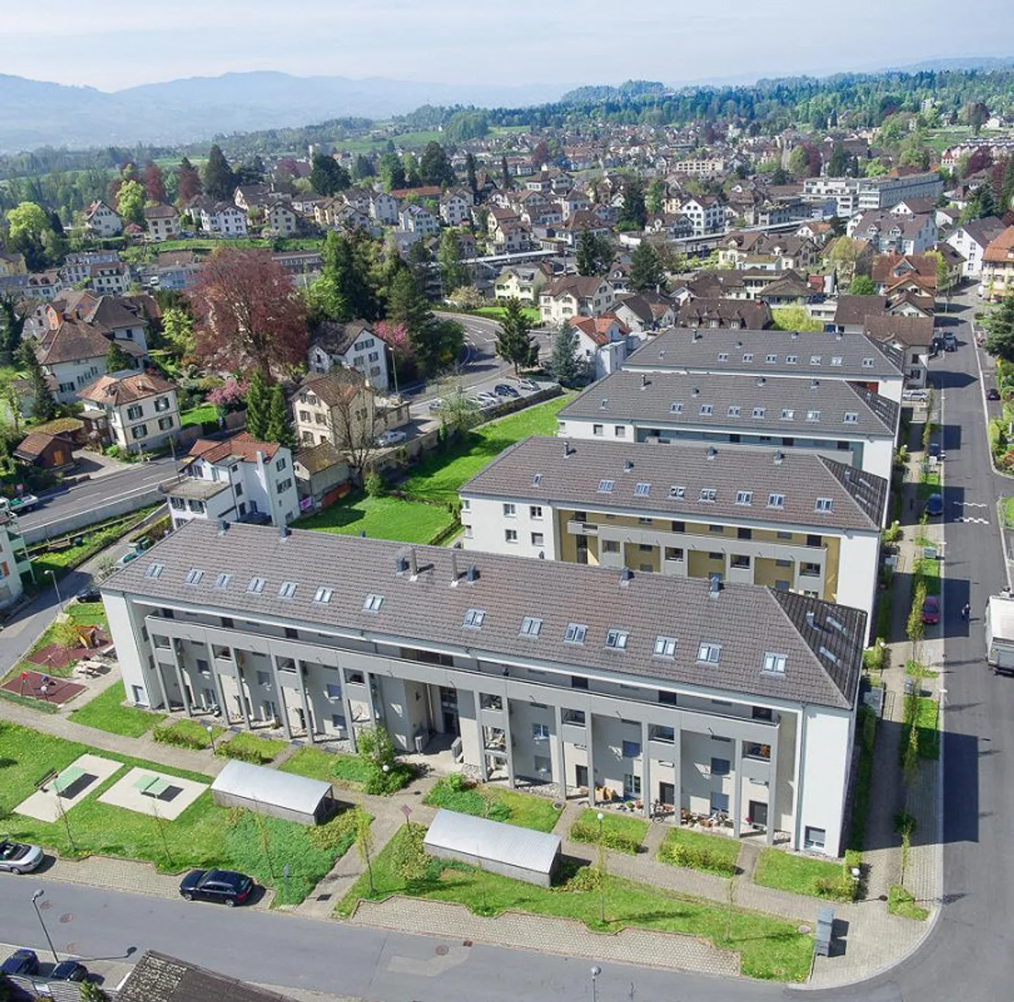 Il tuo miracolo di spazio personale: Vivere su tre piani! - Foto 1 di 12