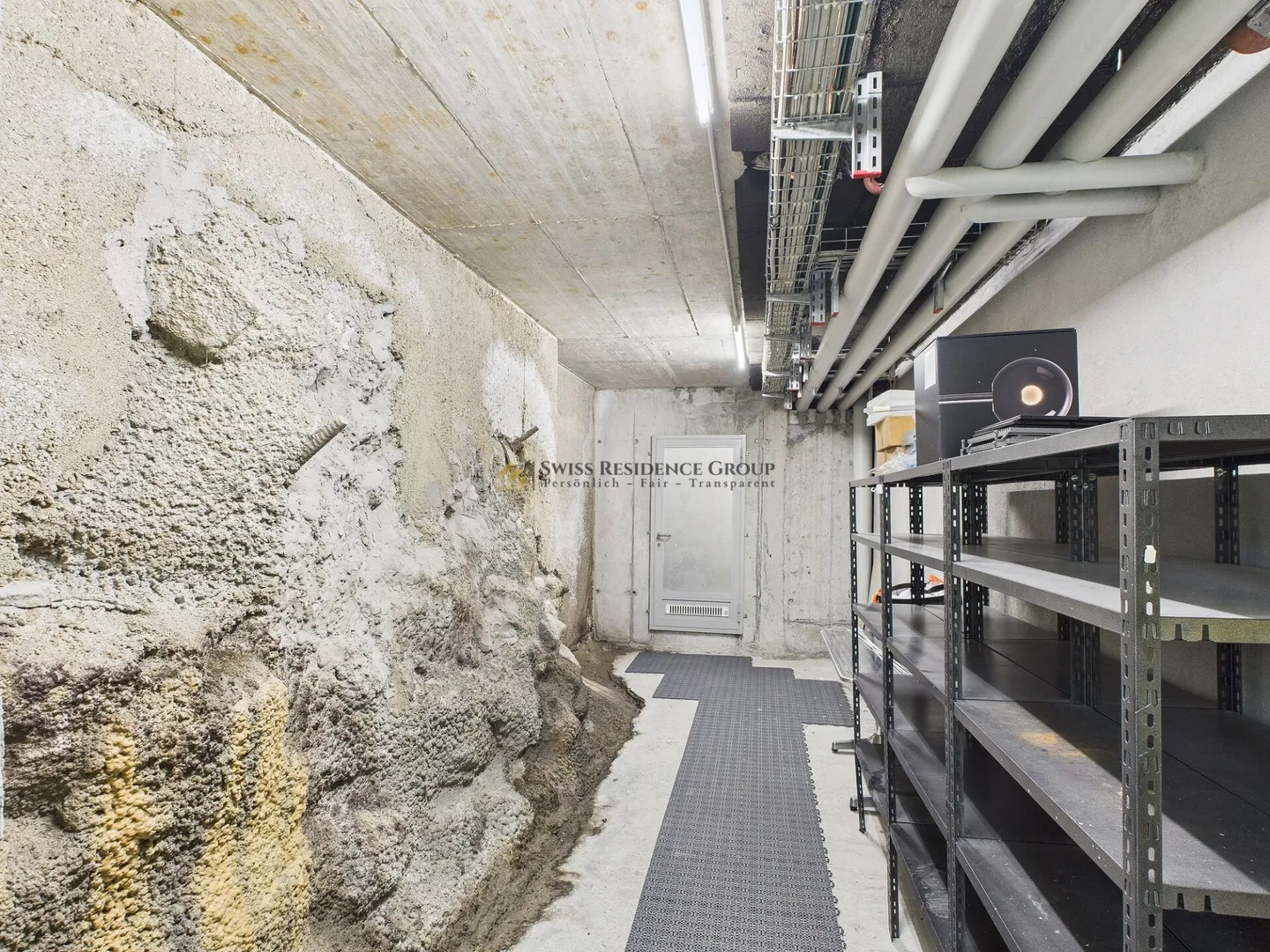 Wohnen mit Weitblick: Traumhafte 6.5-Zimmer-Terrassenwohnung mit Seesicht in Wollerau - Foto 27 von 28