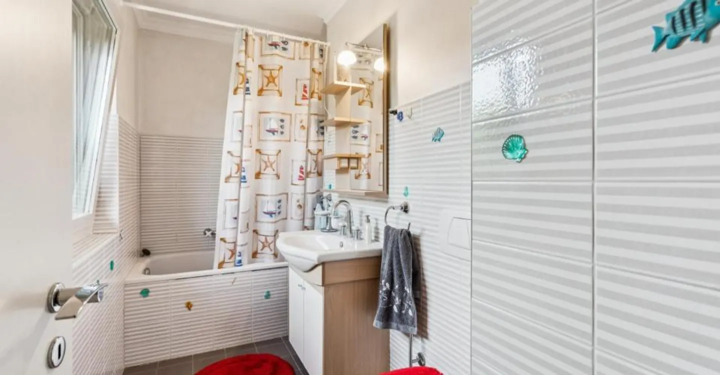 Außergewöhnliches Einfamilienhaus - Foto 11 von 13