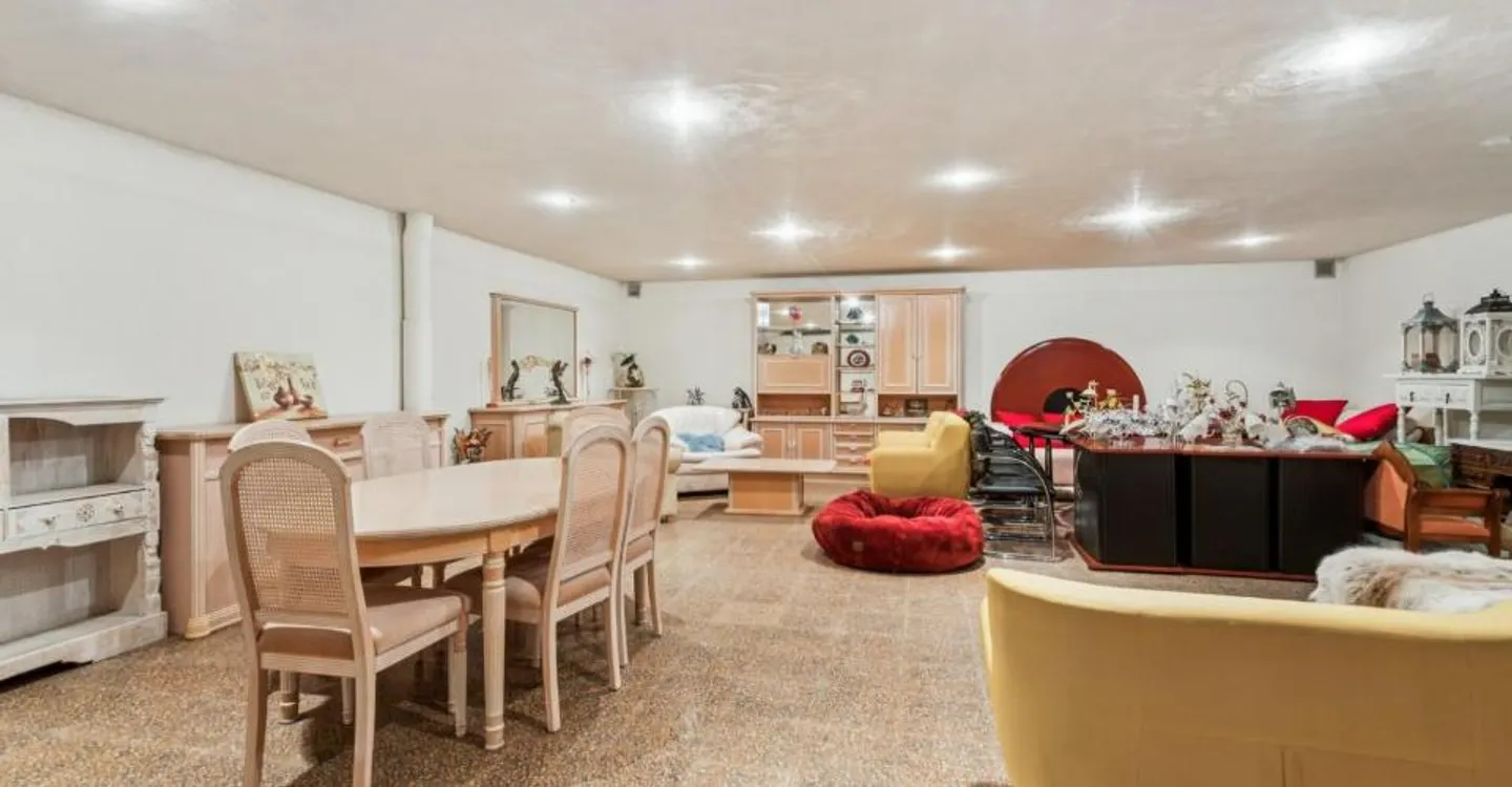 Außergewöhnliches Einfamilienhaus - Foto 12 von 13