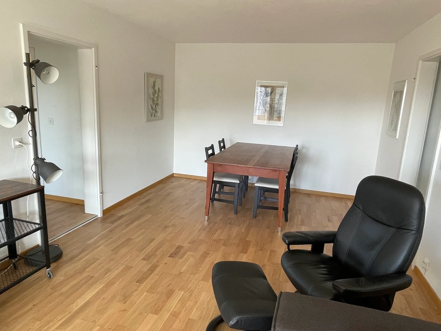 Renovierte Wohnung mit Balkon - Foto 3 von 10