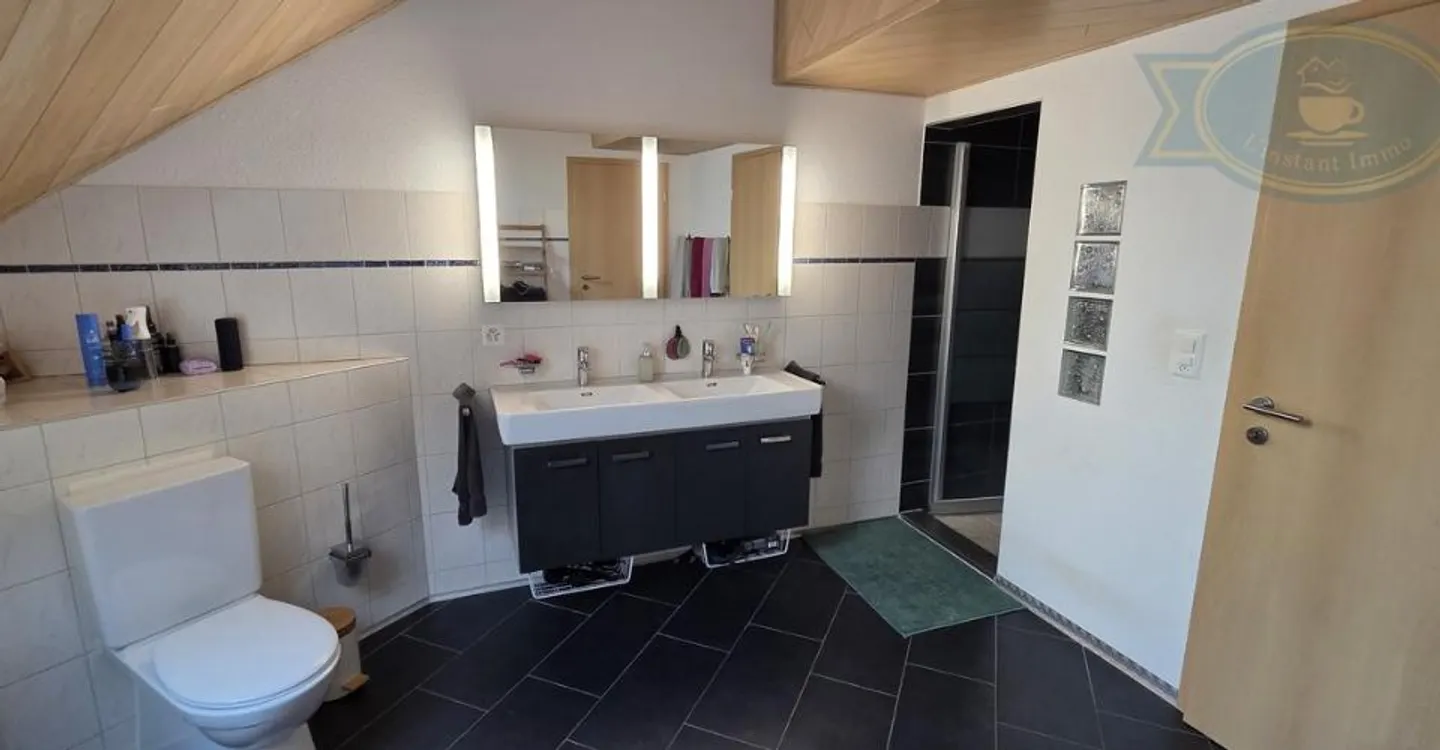 Charmante Maison Multi-Familiale - Photo 6 sur 13