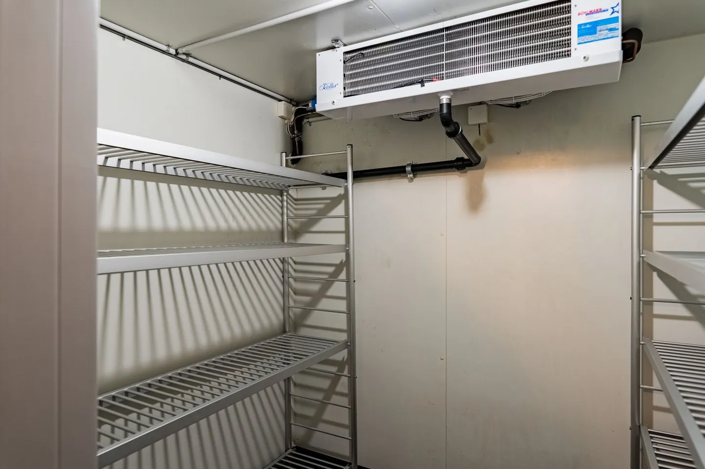 Ristorante in posizione soleggiata e centrale per inquilino innovativo - Foto 19 di 28