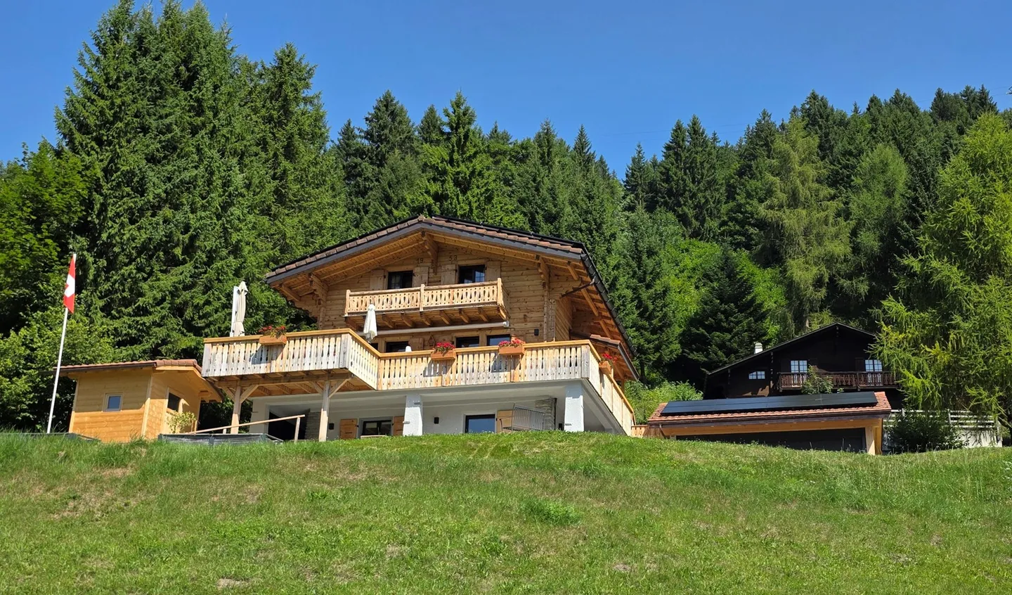 Chalet in vendita - Foto 2 di 21