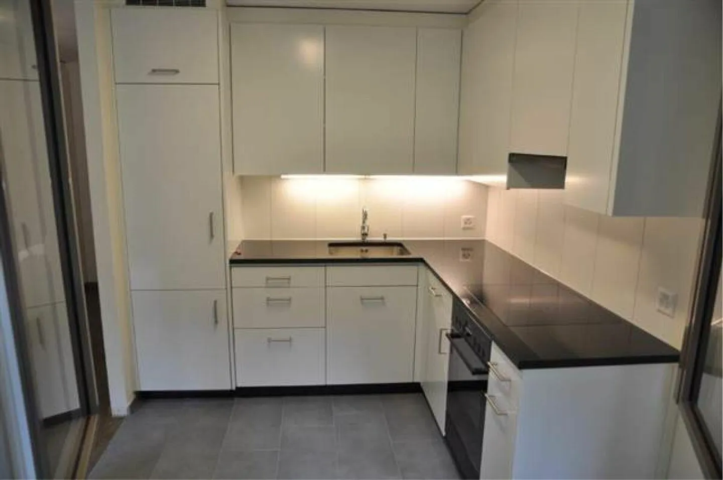 Cozy 1 Room Senior Apartment - Photo 3 of 7