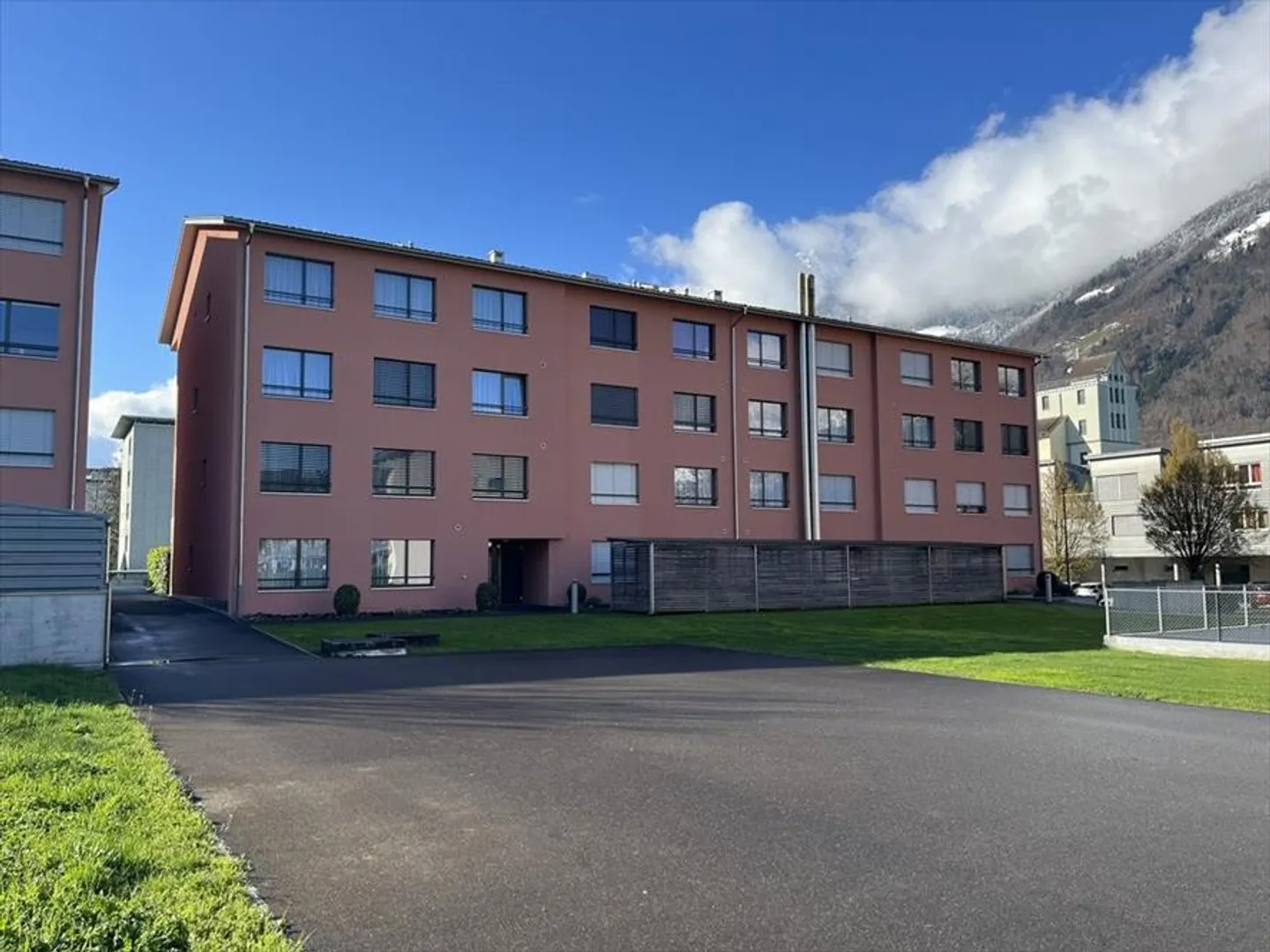 Charmante appartement de 2,5 pièces à louer à Altdorf - Photo 1 sur 6