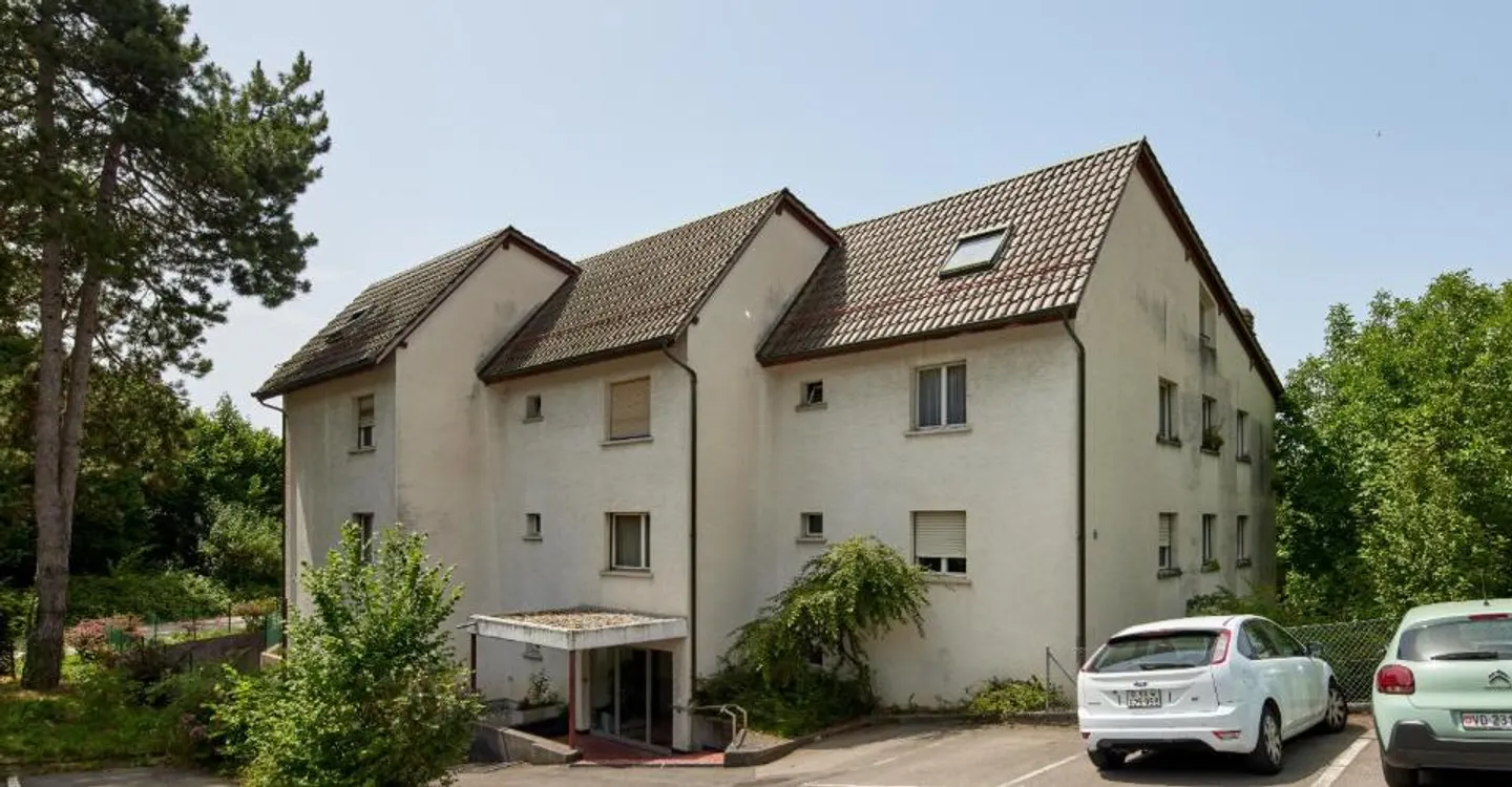 Appartement Charmant dans un Quartier Calme - Photo 1 sur 3