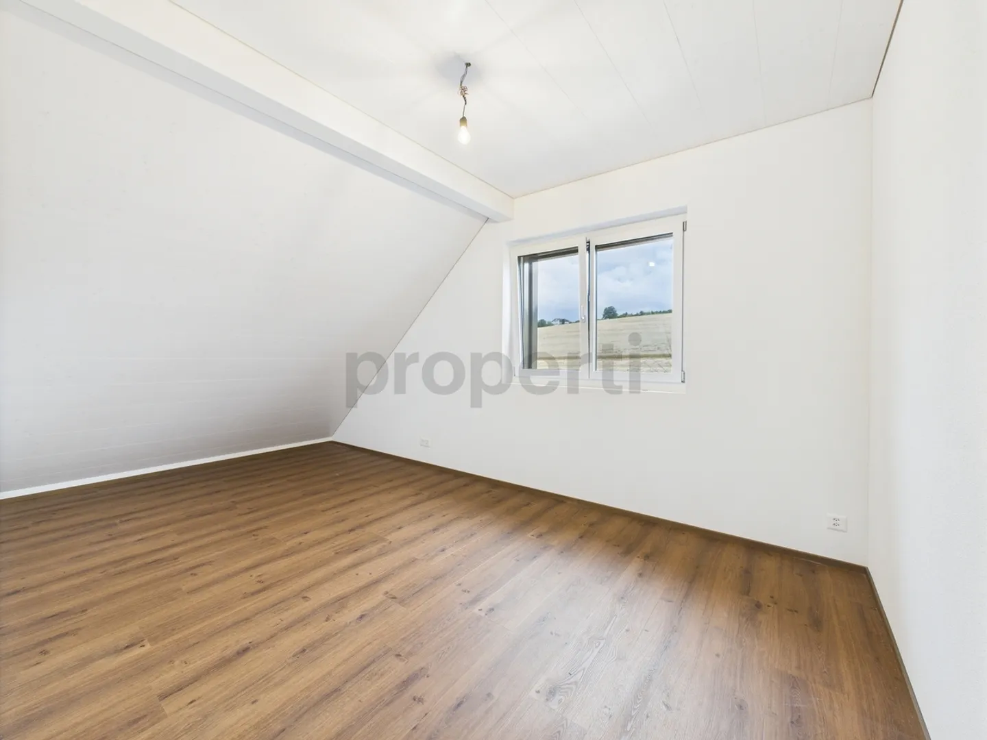 Charmante 6.5-Zimmer Wohnung in Sempach mit Seeblick und Bergsicht - Foto 5 von 12