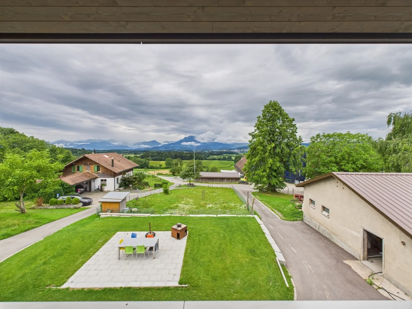 Charmante 6.5-Zimmer Wohnung in Sempach mit Seeblick und Bergsicht - Foto 11 von 12