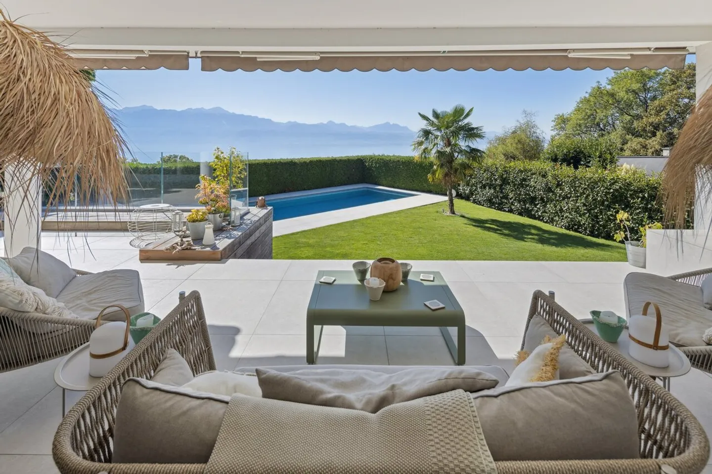 Villa ristrutturata che gode di un ambiente idilliaco - Foto 1 di 12