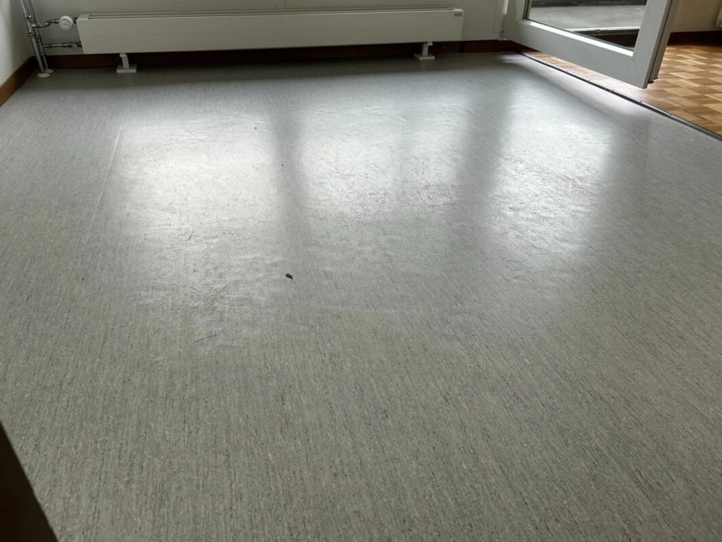 Appartamento 3.5 stanze 1° piano con bella vista e sole serale - Foto 5 di 7