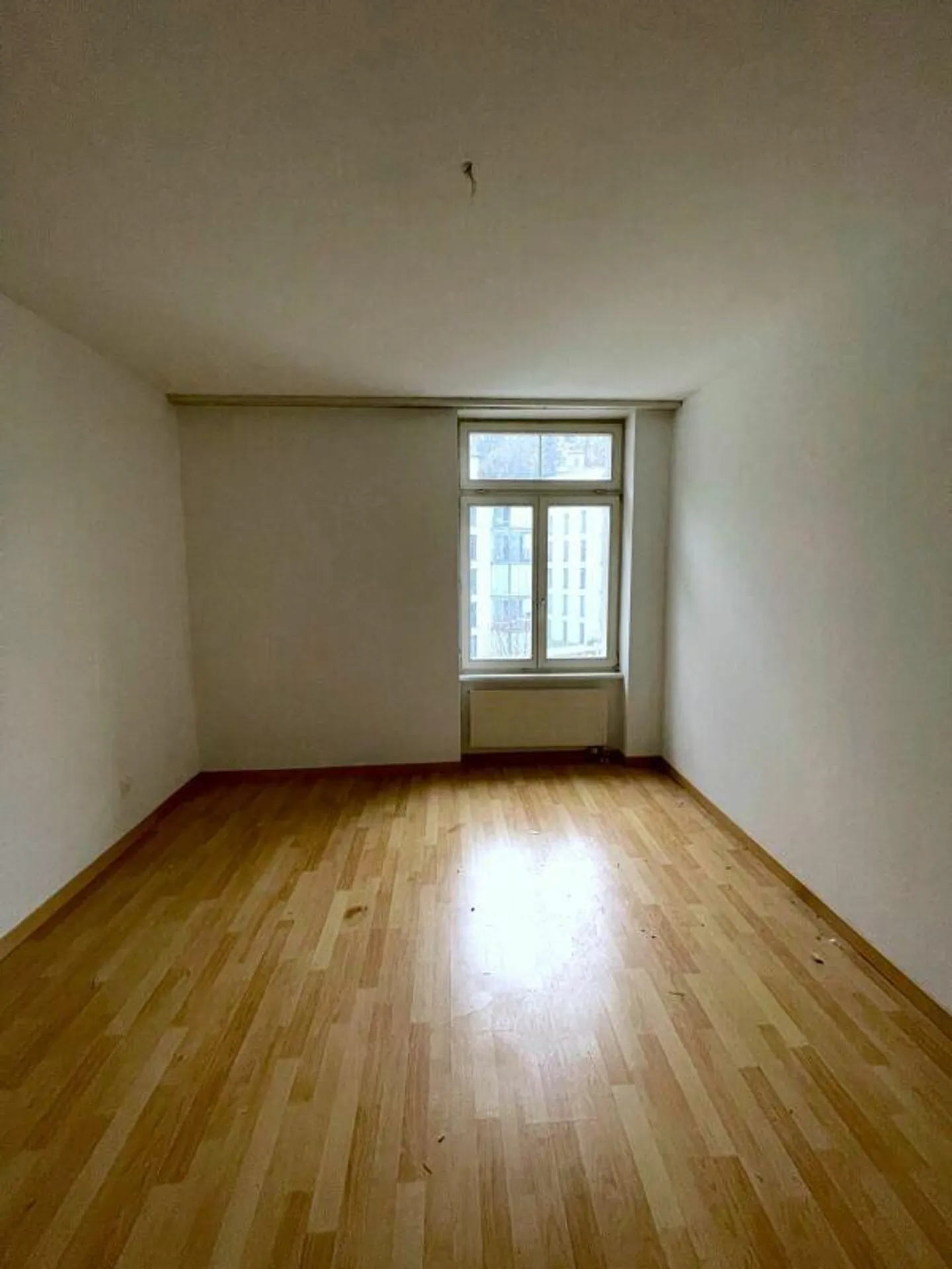 Il tuo appartamento cittadino soleggiato con camino! - Foto 9 di 11