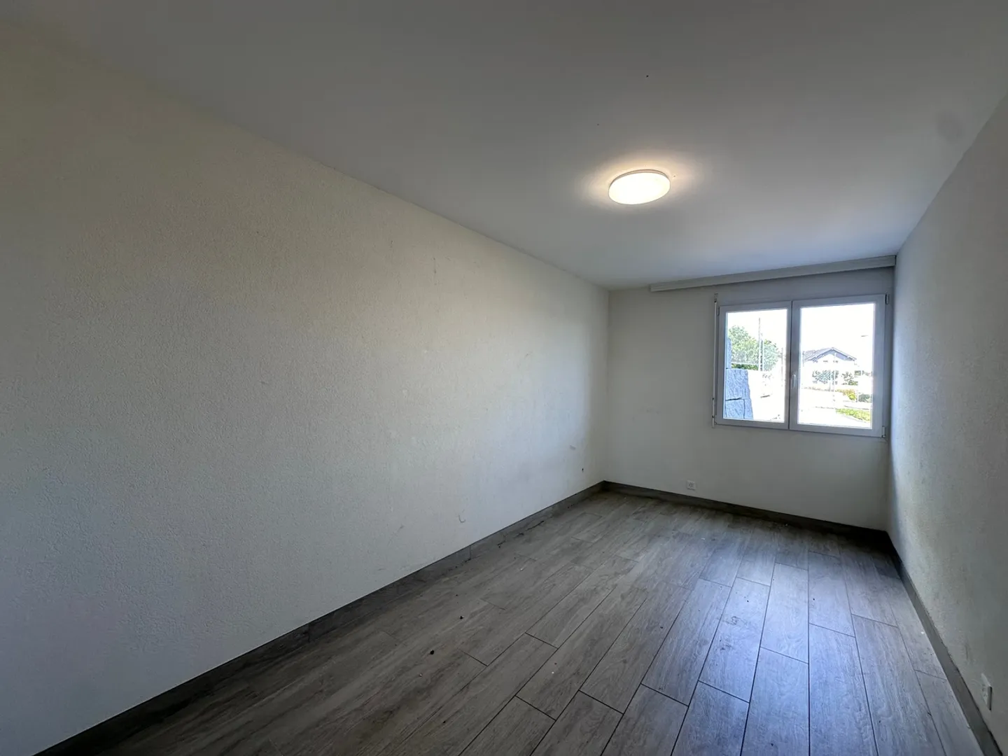 Modernes 3,5-Zimmer-Apartment in Salavaux - Foto 4 von 7