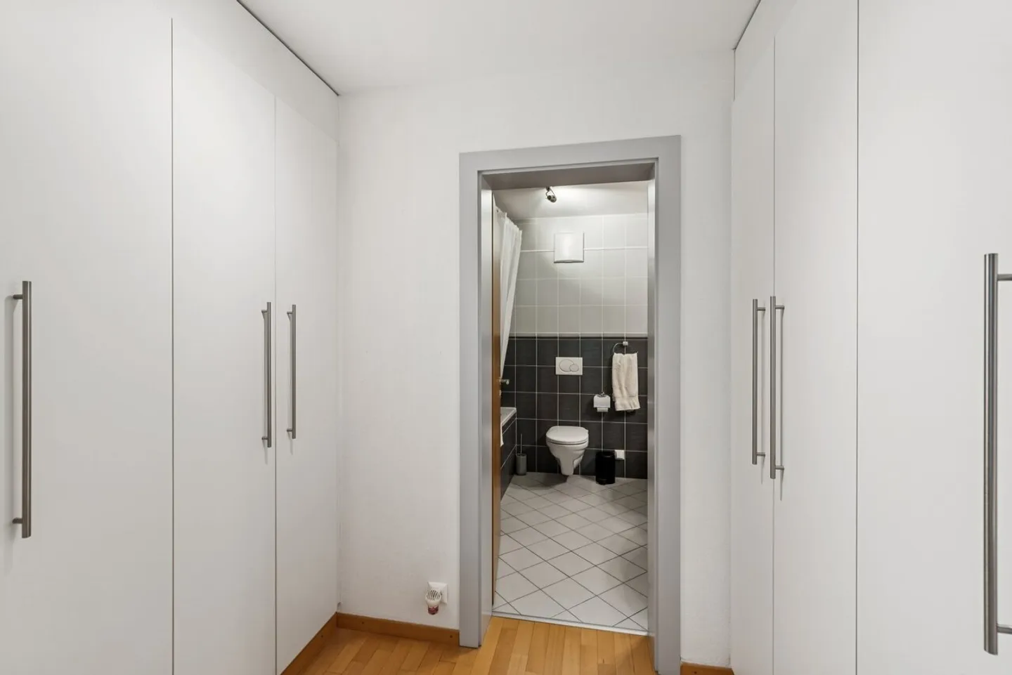 Charmant appartement 4,5 pièces - Photo 9 sur 11