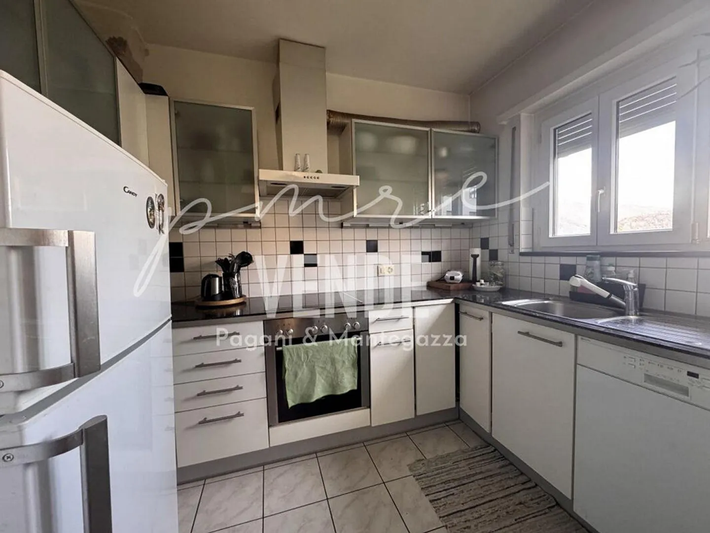 VEZIA I UNABHÄNGIGE SEKUNDÄRWOHNUNG MIT GARTEN UND POTENZIAL... - Foto 5 von 13