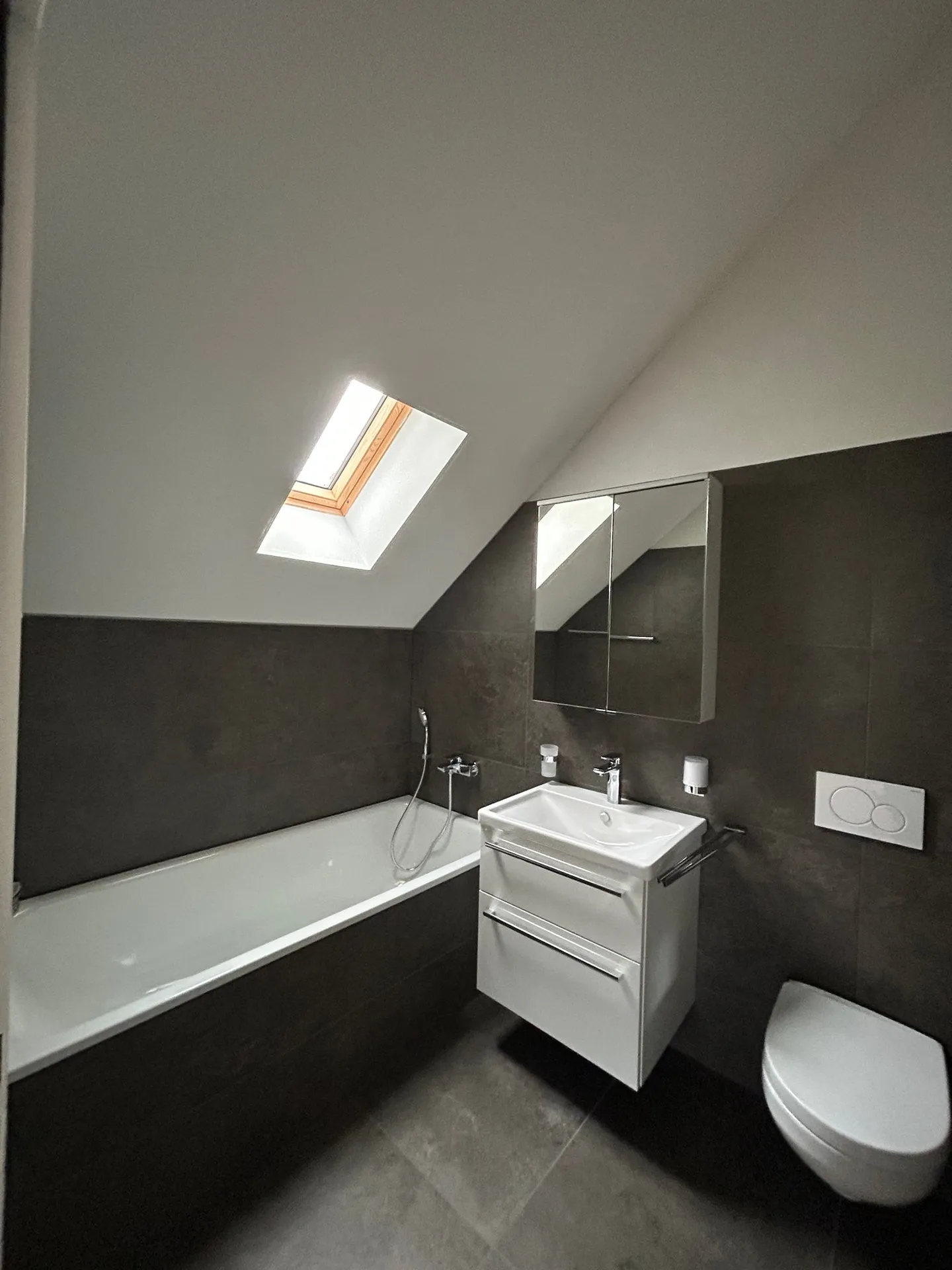 Vivere come in una casa unifamiliare su tre piani - Foto 11 di 11