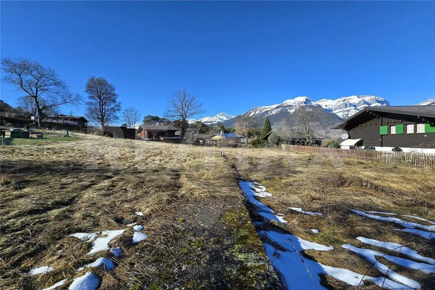 Large building plot - approved project available - Photo 7 of 10