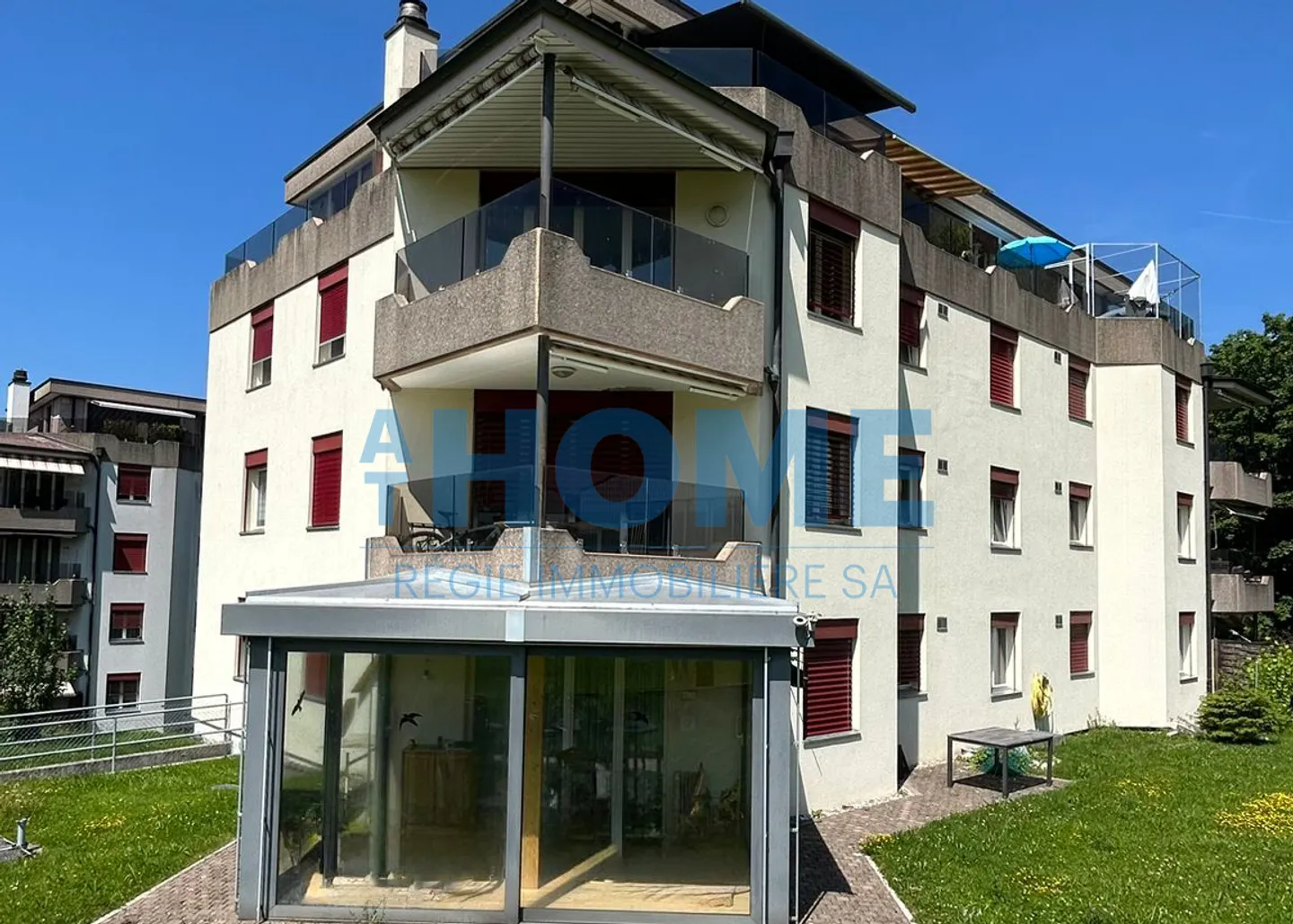 Appartement à vendre - Photo 1 sur 4