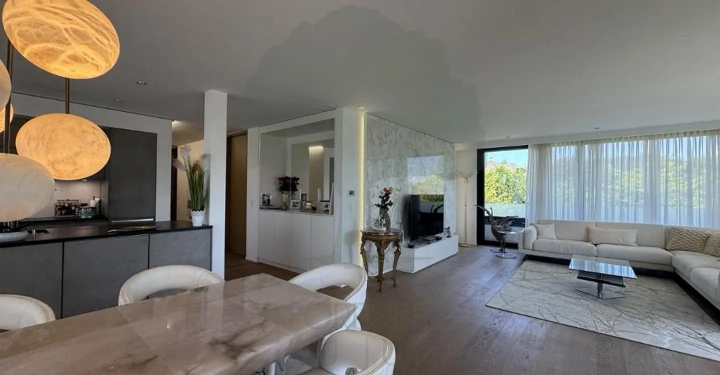 Superb 5.5-room apartment of 170 m² with a 62 m² terrace - Photo 10 of 13